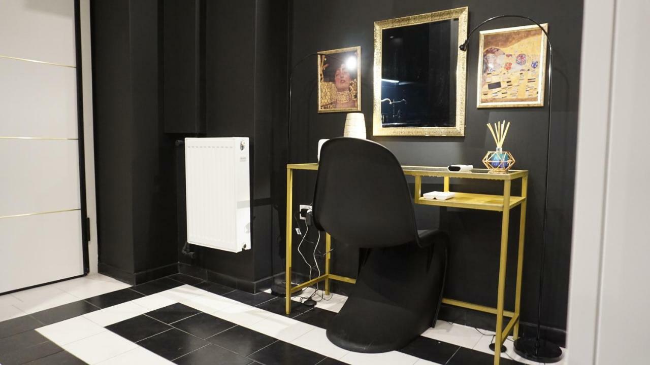Exclusive Design Studio With Yard Афіни Екстер'єр фото